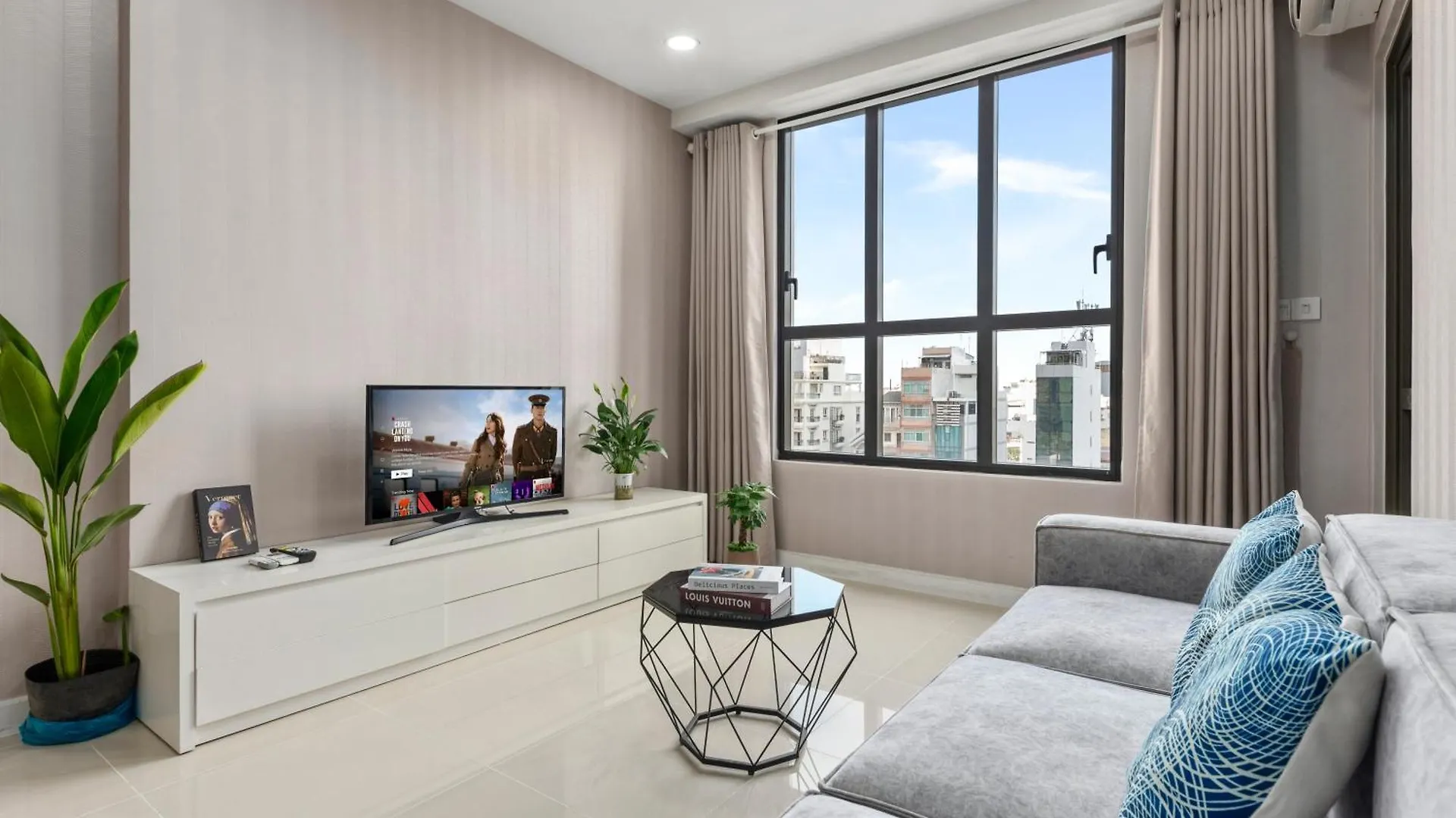 Rem Icon 56 Cbd Apartment - Free Gym & Pool Ho Chi Minh City